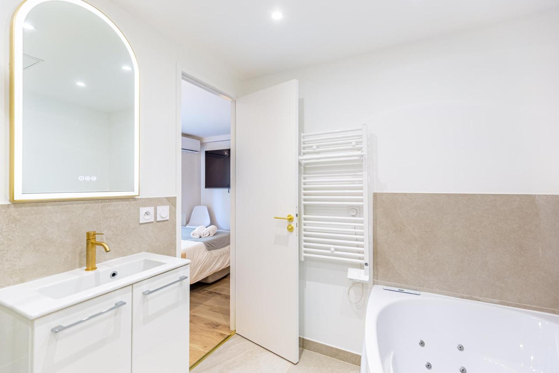 Lavie Maison Balneo Garden Flat Bordeaux Buitenkant foto